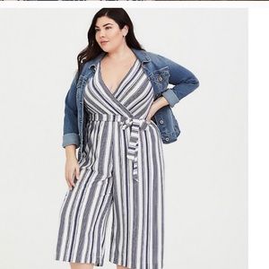 Torrid Culotte Jumpsuit! Torrid size 0